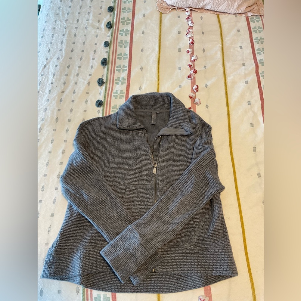 Sweaty Betty boucle gray zip up sweater